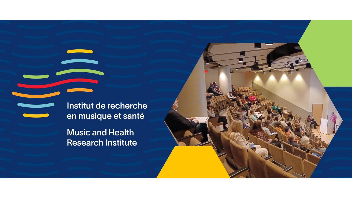 salle de conférence avec les participants