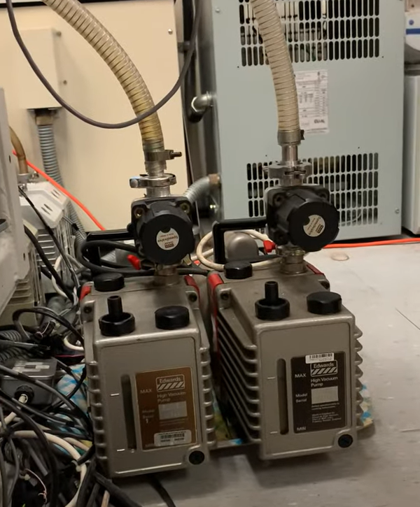 Vacuum pumps in the lab