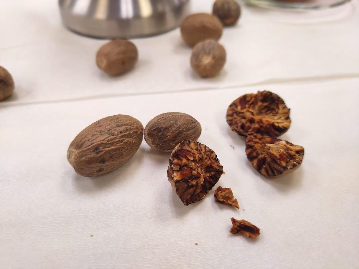 whole nutmeg