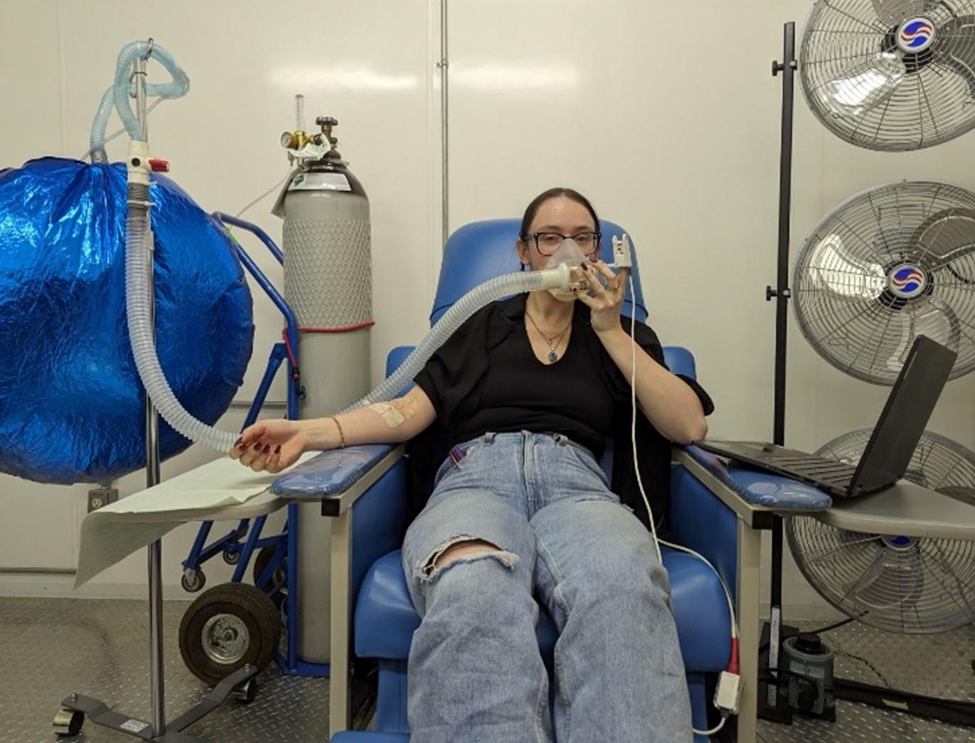 Subjects were seated for six hours with an intravenous catheter to measure blood lipids, breathing medical nitrogen to simulate sleep apnea.