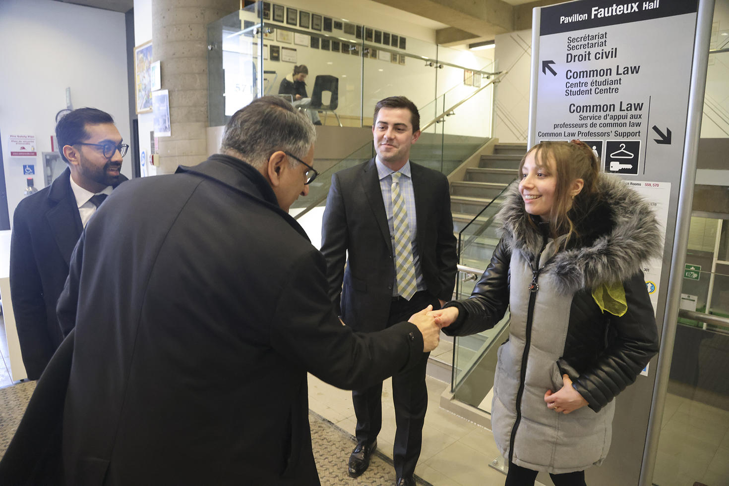 Arjun Gupta introducing Justice Jamal to students