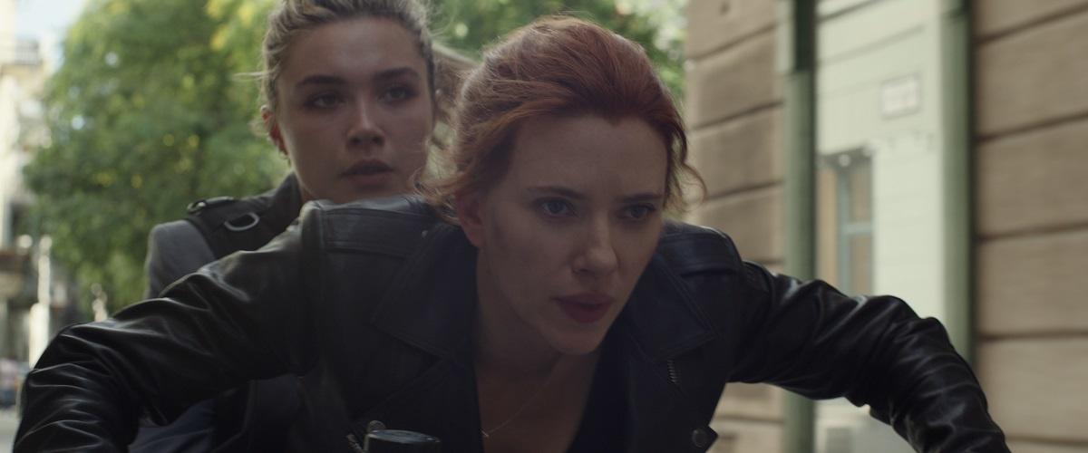 Scarlett Johansson et Florence Pugh dans le film Black Widow