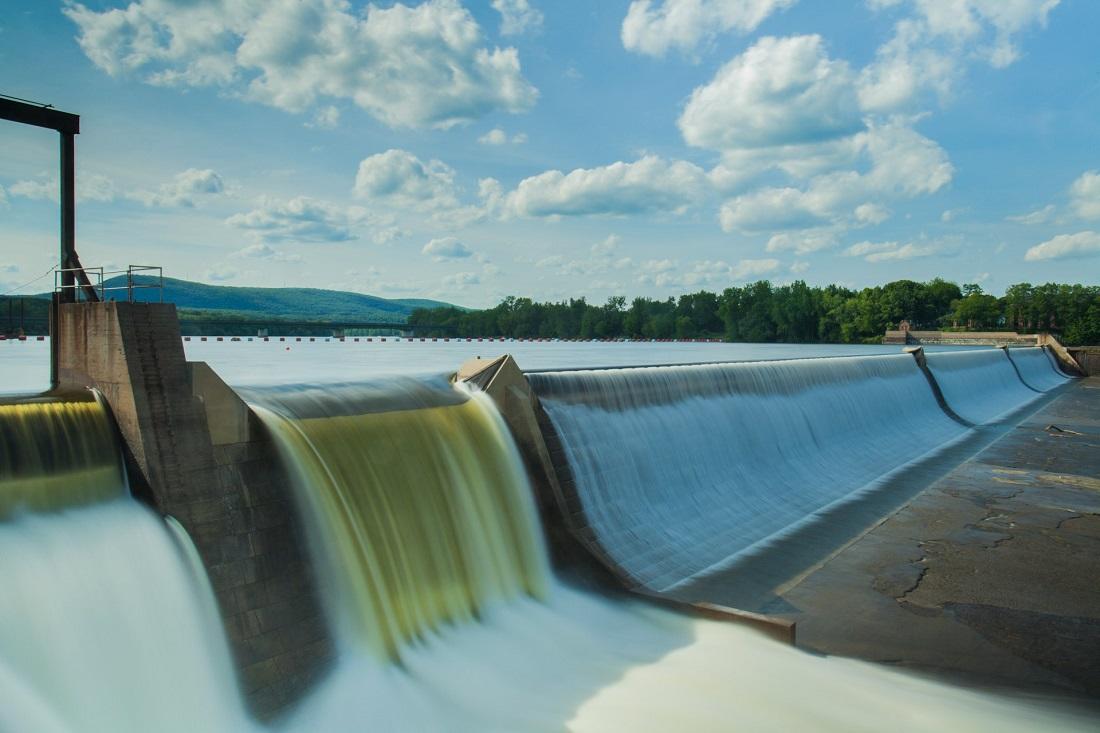 Hydroelectric dam