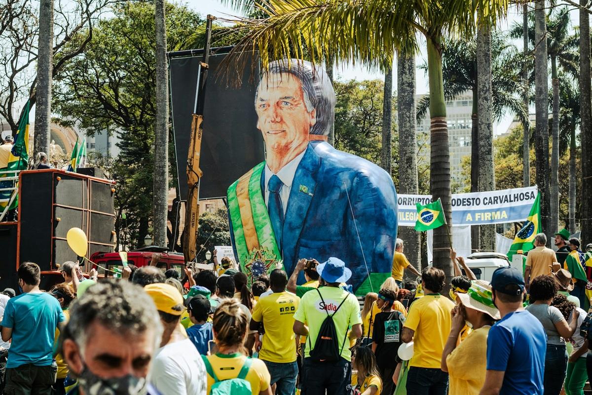 Effigy of Bolsonaro