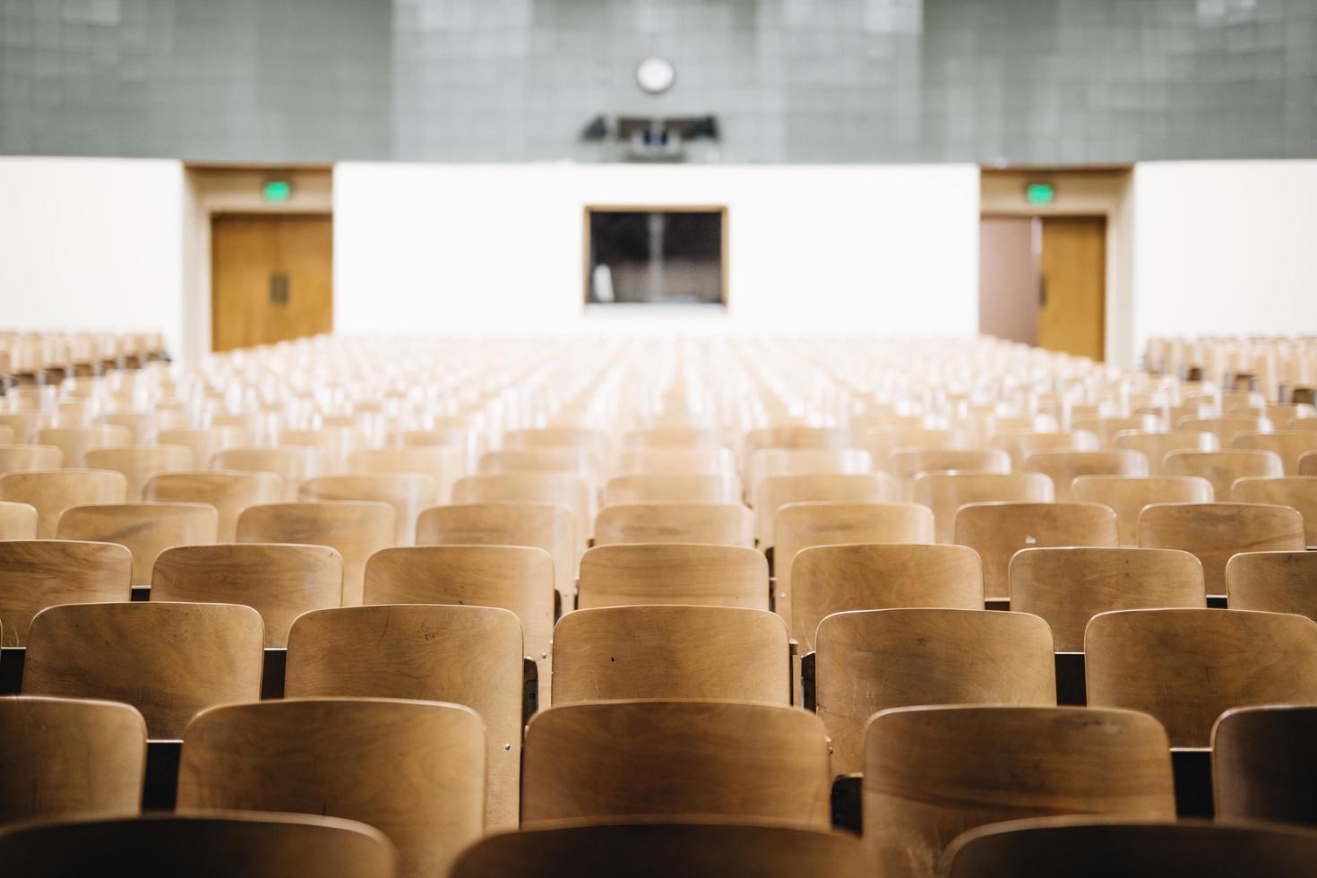 Salle de classe vide