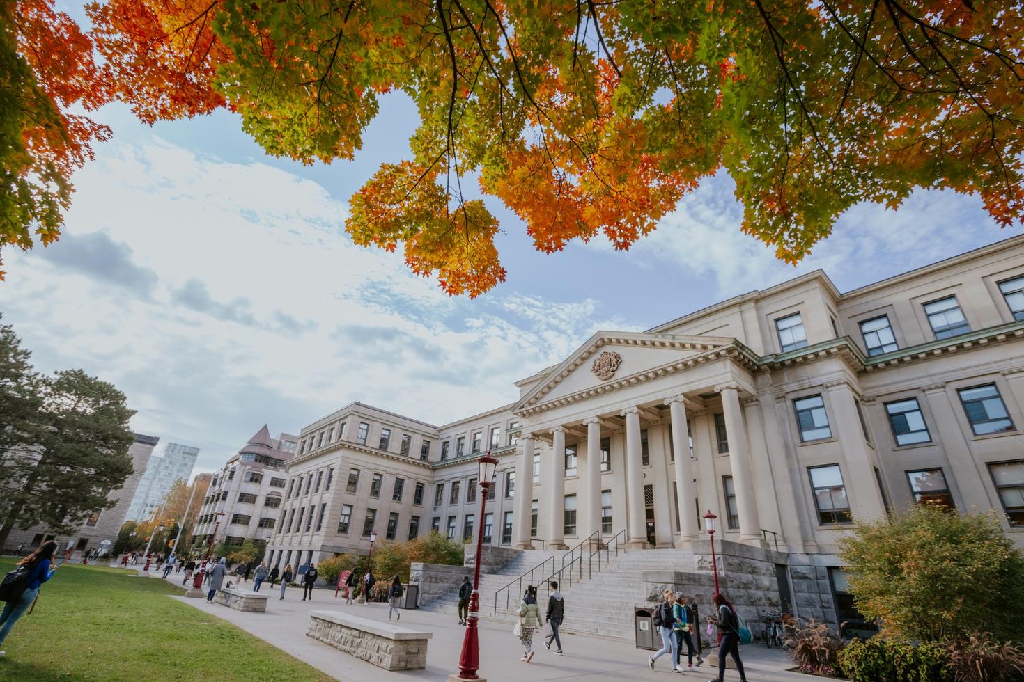 Vue de l'édifice Tabaret, Université d'Ottawa
