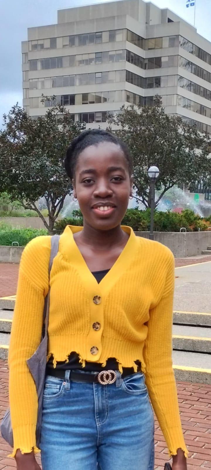 Étudiante mentore Ishkenyanie