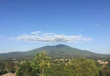 A picture of mountain