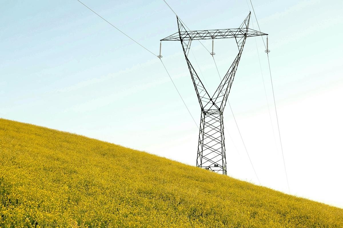 Power line