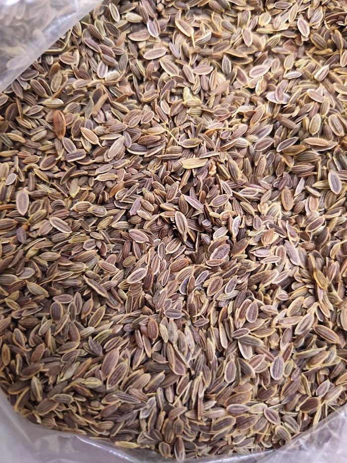 Bag of dill seeds