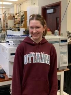 Amy in the lab