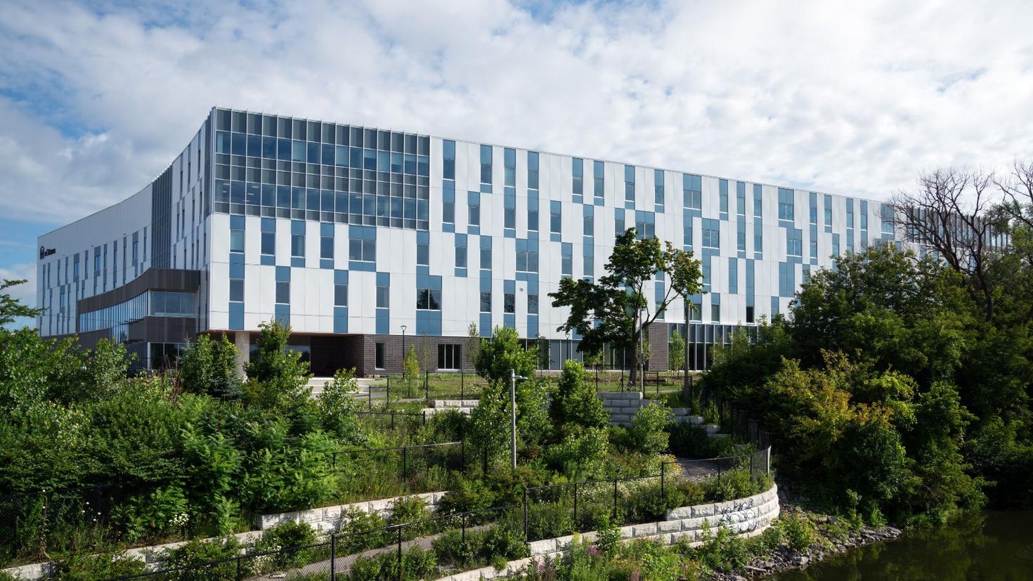 Pavillon de la Faculté des sciences de la santé.