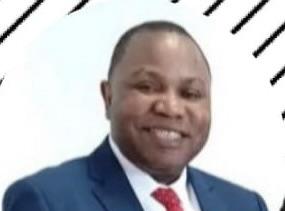 Portrait de Brice Arsène Mankou.