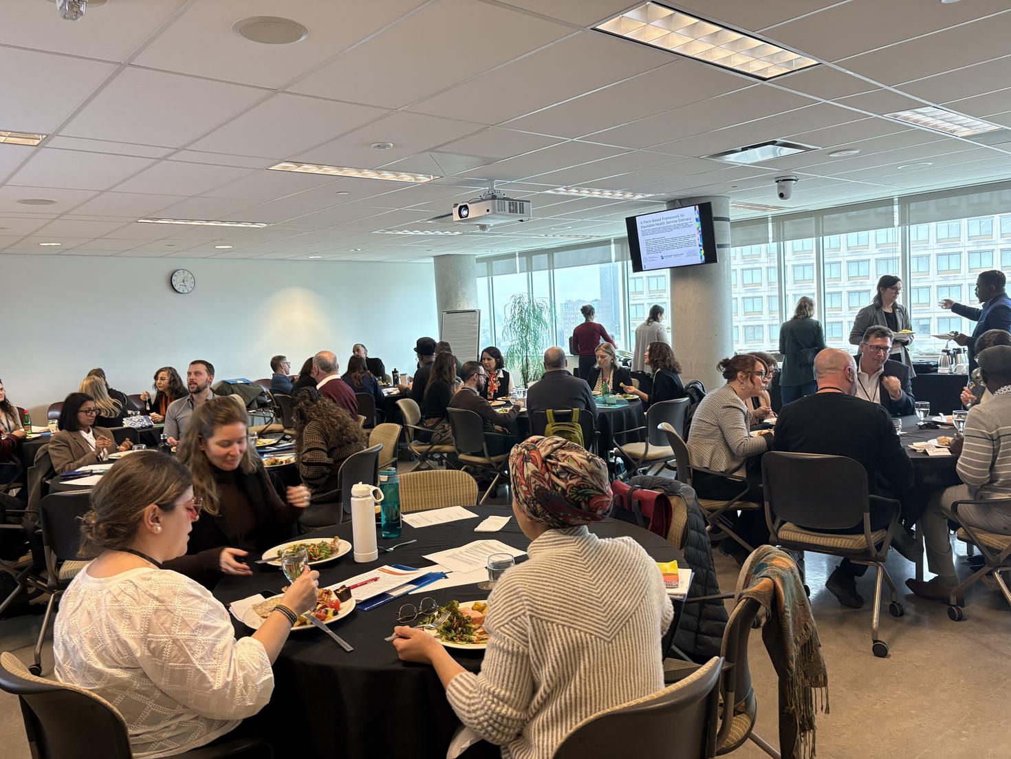 Journée de partenariats du CRSEC - salle remplie avec des personnes