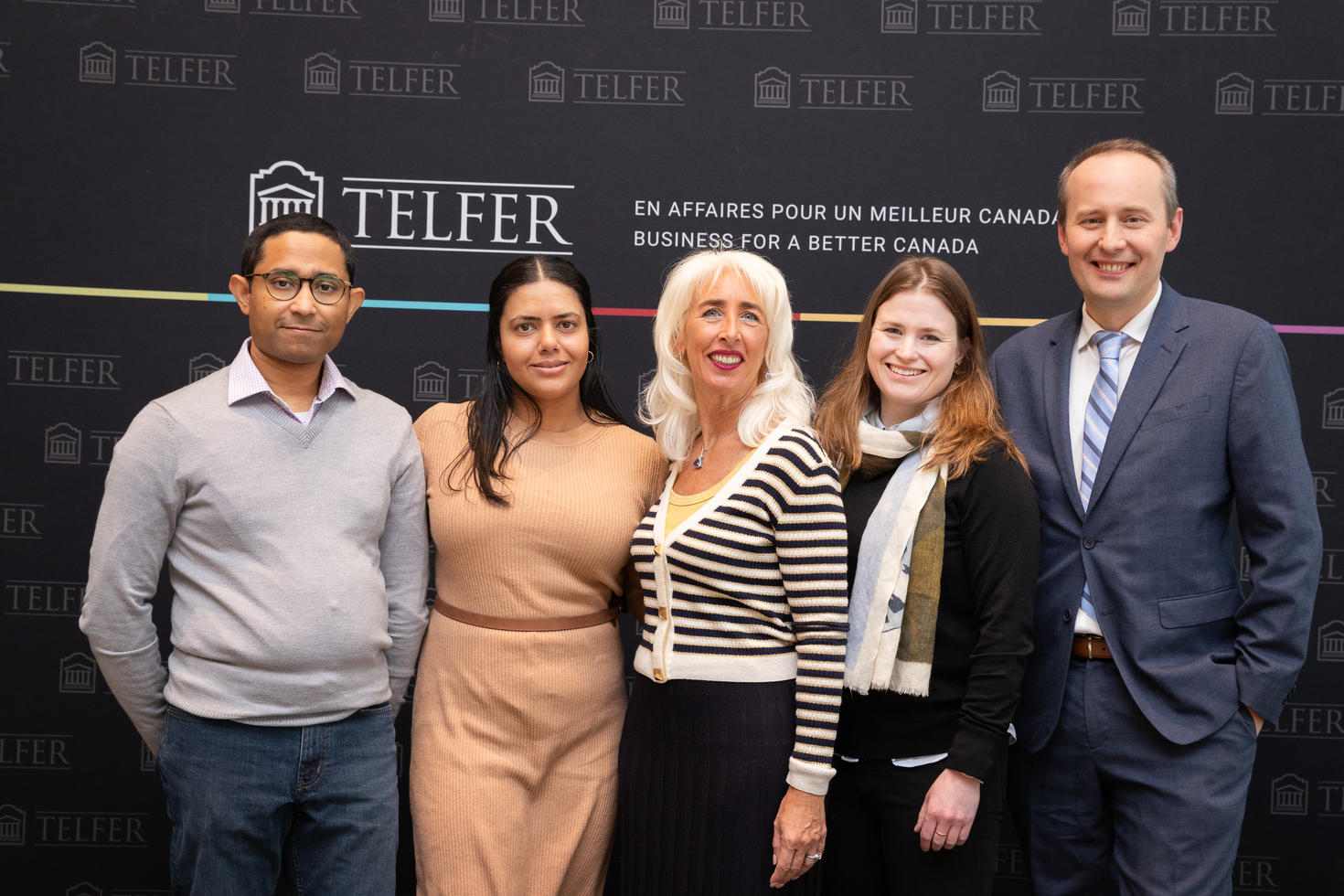 Peter Jaskiewicz, les doctorants Amlan Datta et Ritu Virk, Patricia Saputo et la doctorante Elizabeth Tetzlaff