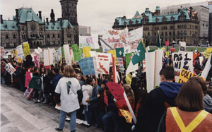 Manifestation pour un réseau collégial de langue française à Ottawa, 27 novembre 1992