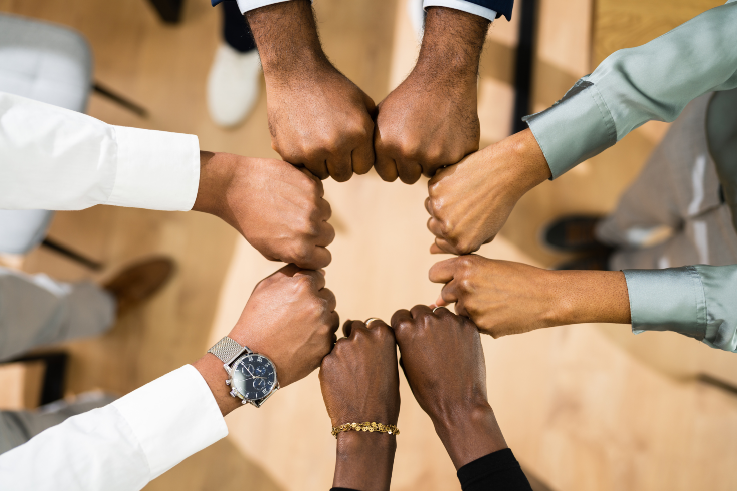 hands creating a circle