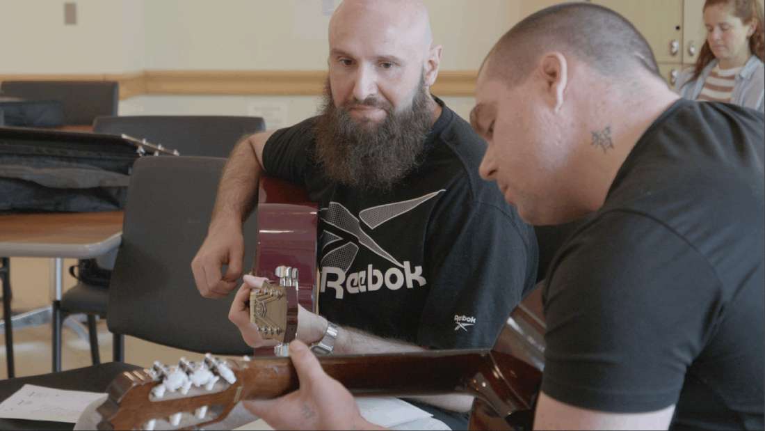 MHRI guitar class