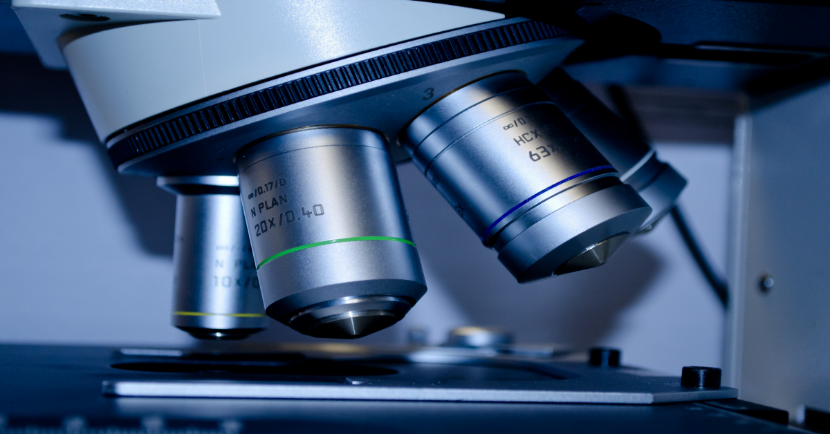 Microscope qui permet de voir les protéines