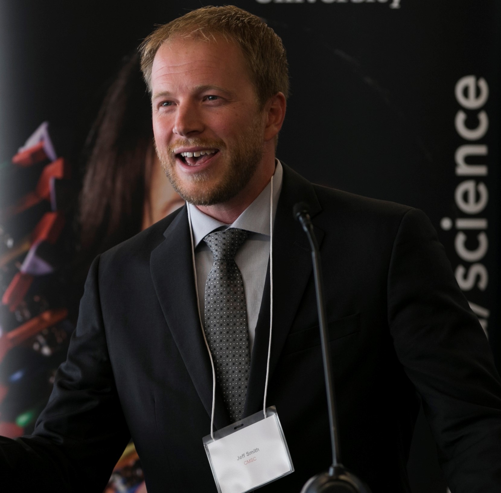Jeffrey Smith, Université Carleton Jeffrey Smith