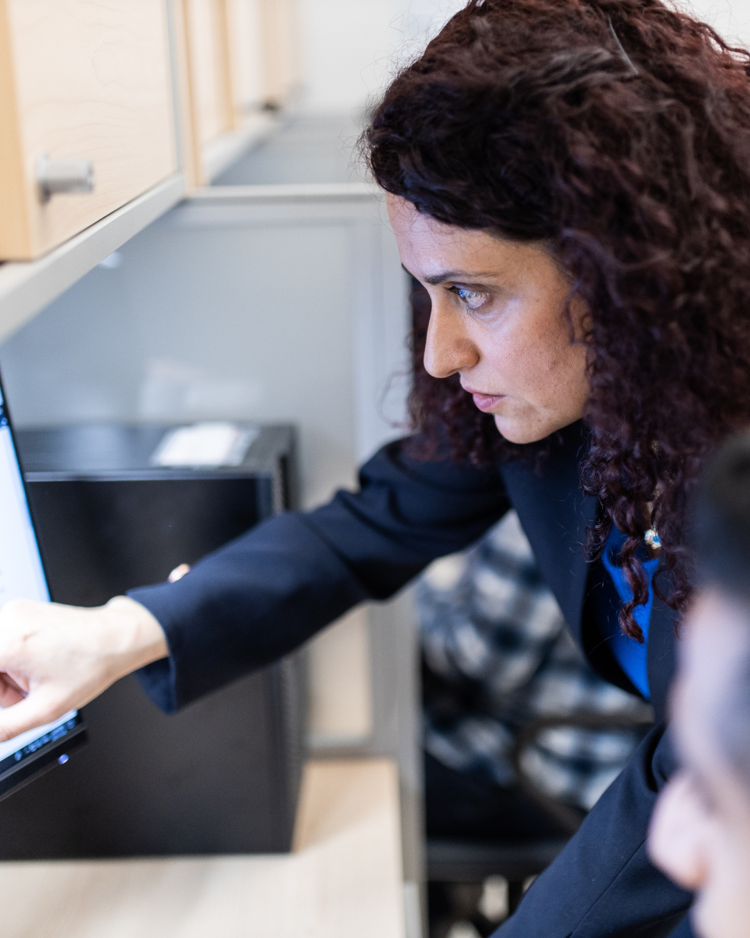 Melike Erol-Kantarci au travail.