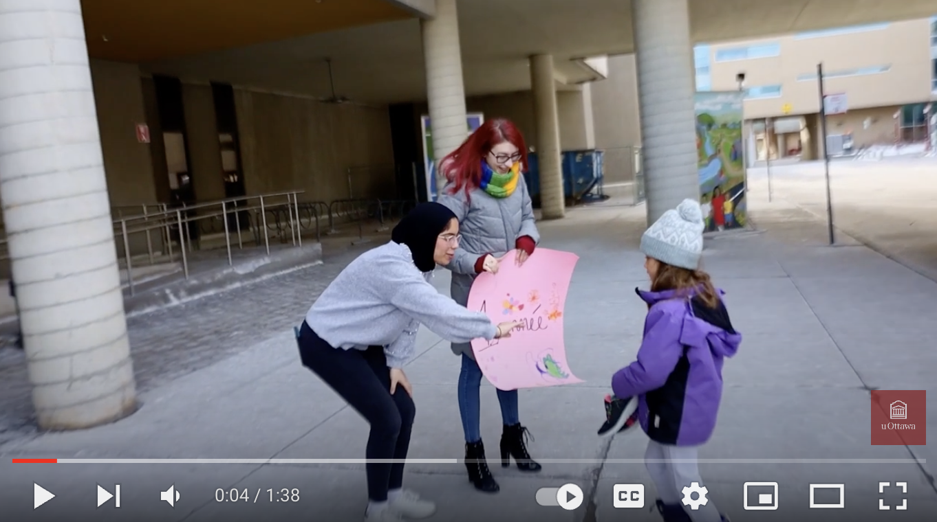 Vidéo présentant l'école des grands.