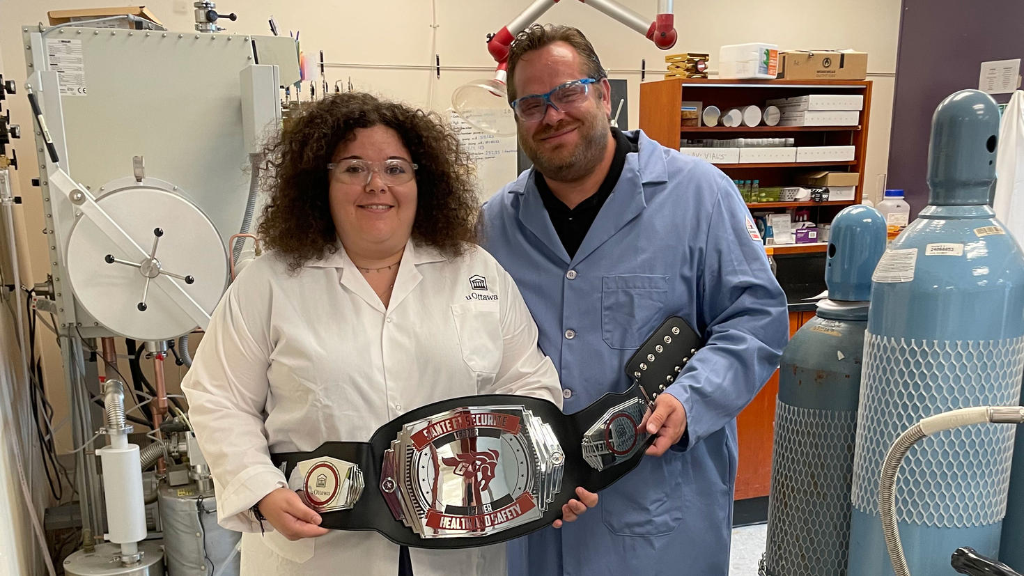 health-safety-award_murugesu-laboratory 