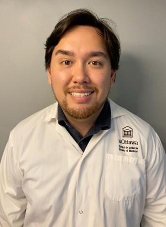 Le gagnant de la deuxième place du concours d'imagerie CBIA Core, Bensun Cambell Fong.