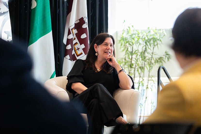 L’honorable Michelle O’Bonsawin, juge à la Cour suprême et présidente du 91e Congrès de l’Acfas, a participé à une discussion sur la psychiatrie légale.