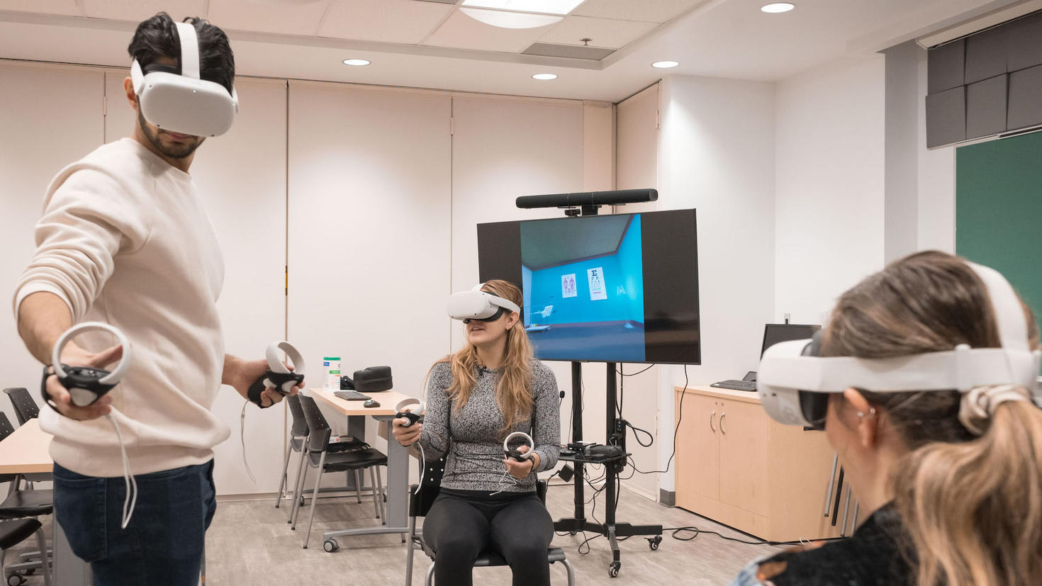 Medical students participate in a virtual reality activity.