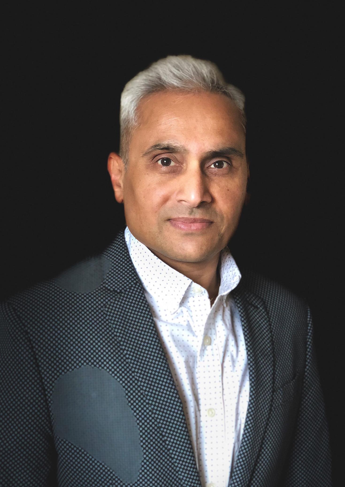 Ravi Bhardwaj, professeur au Département de physique de l’Université d’Ottawa