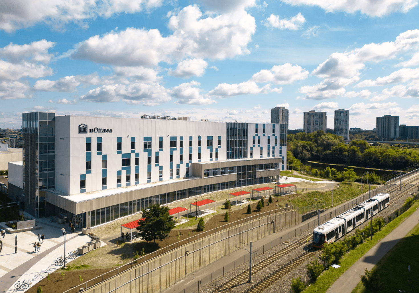 Photo aérienne du campus Lees