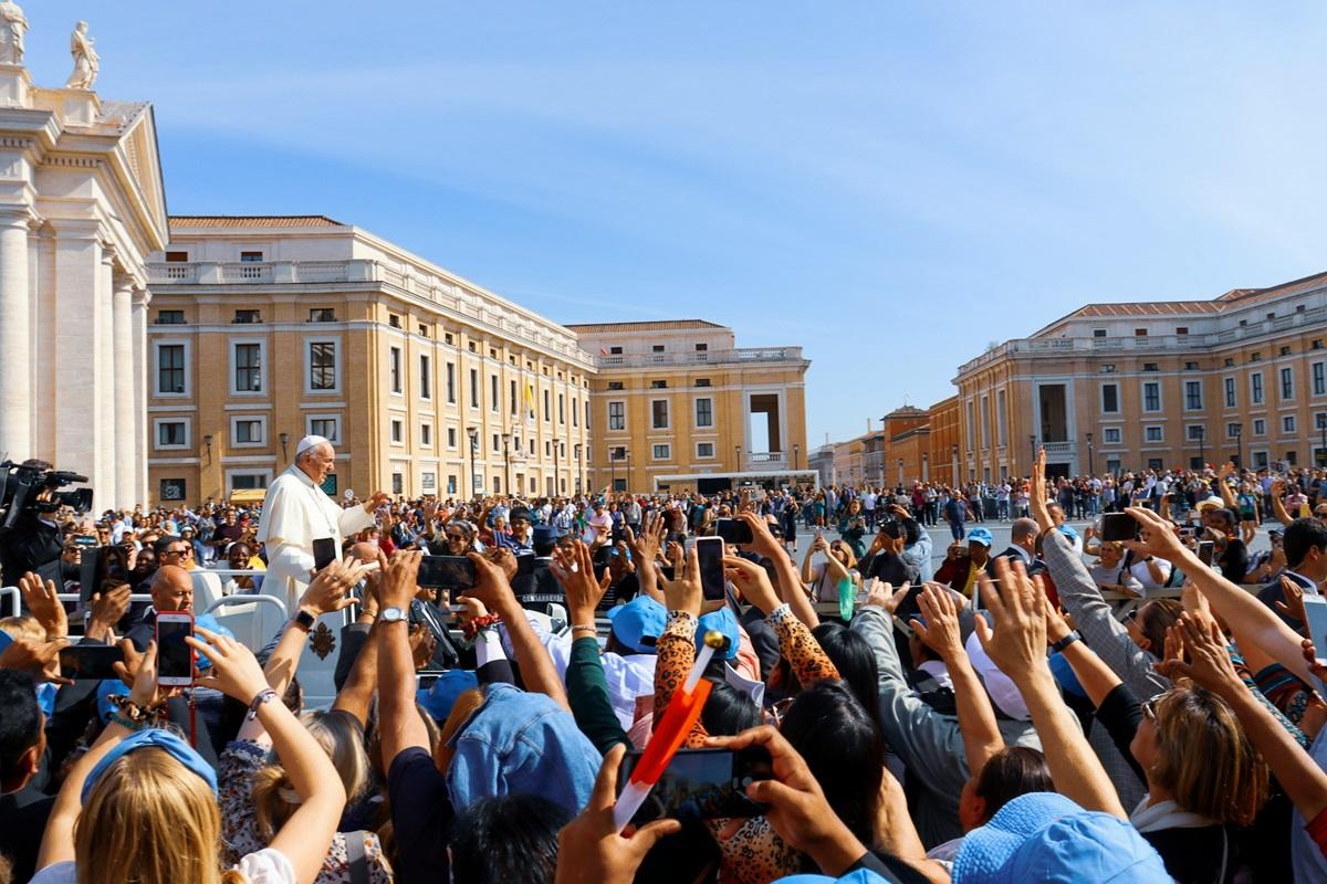 Pope Francis at Vatican Square