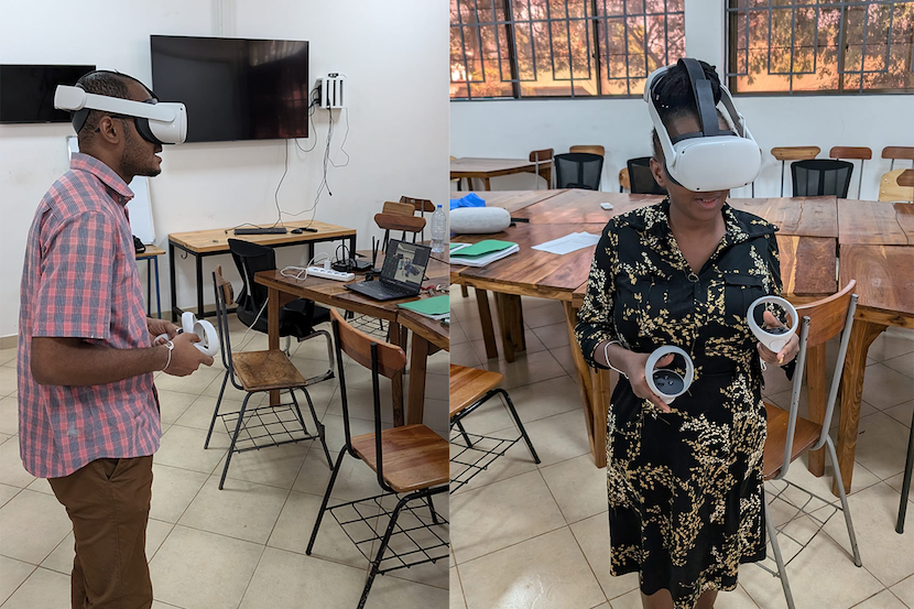 Deux personnes portent des casques de réalité virtuelle dans une salle de classe.