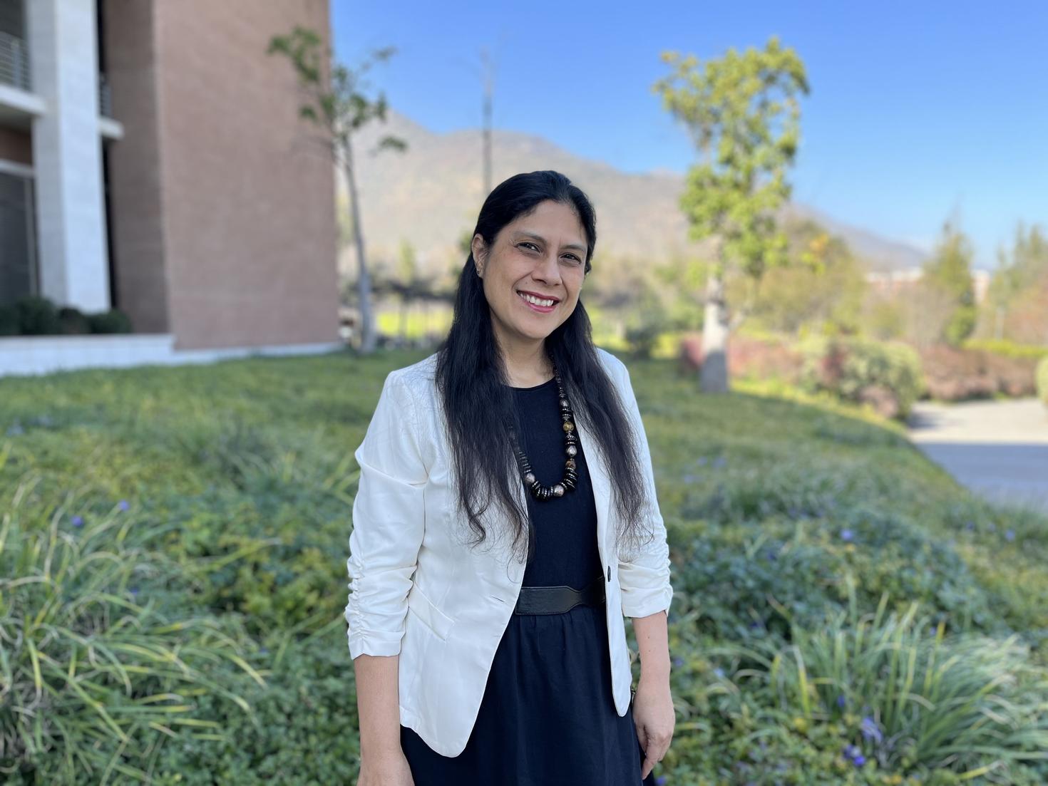 La professeure Guadalupe Escalante Rengifo