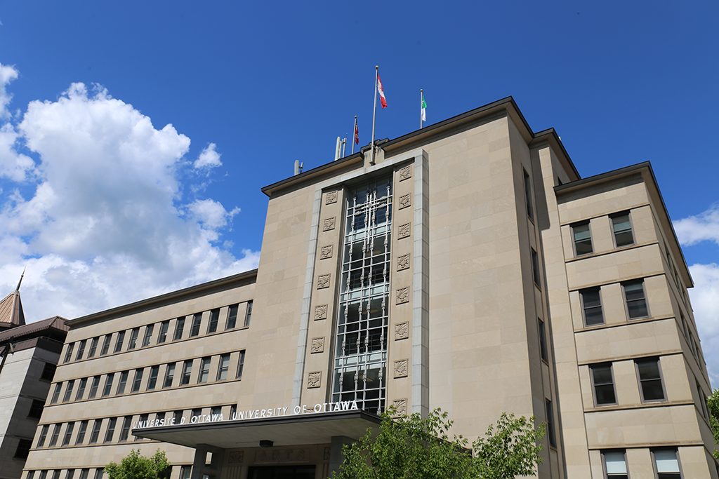 Arts Simard Building