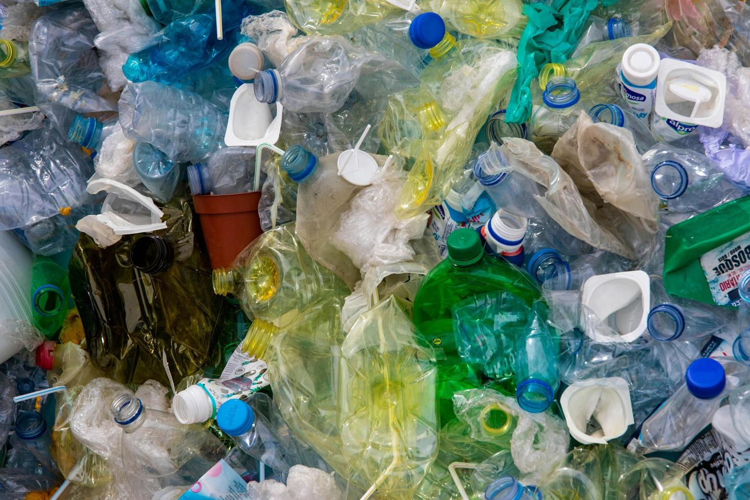 La conférence de l'ONU pour négocier le traité mondial sur les plastiques