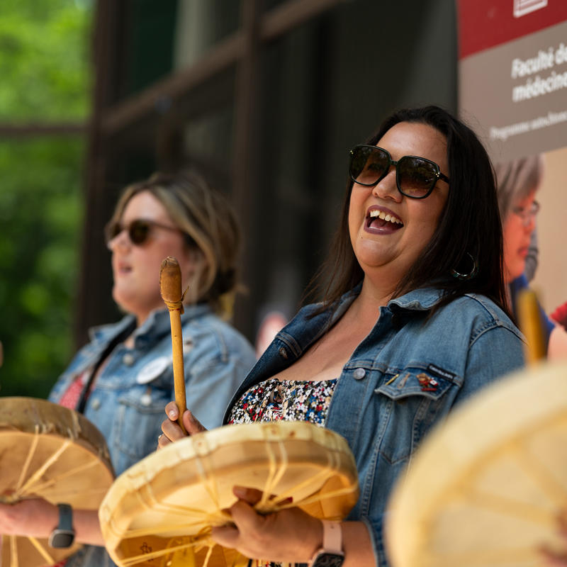Indig Drumming
