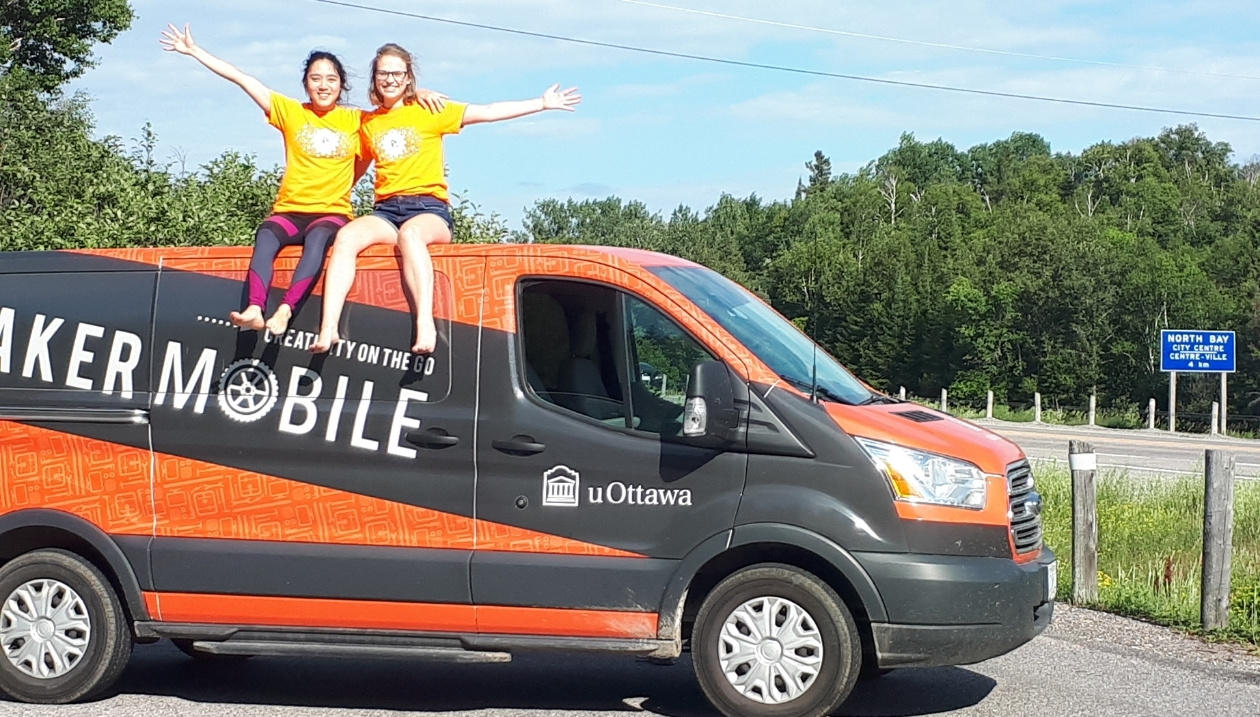 Two instructors with the uOttawa Maker Mobile in North Bay, Ontario.