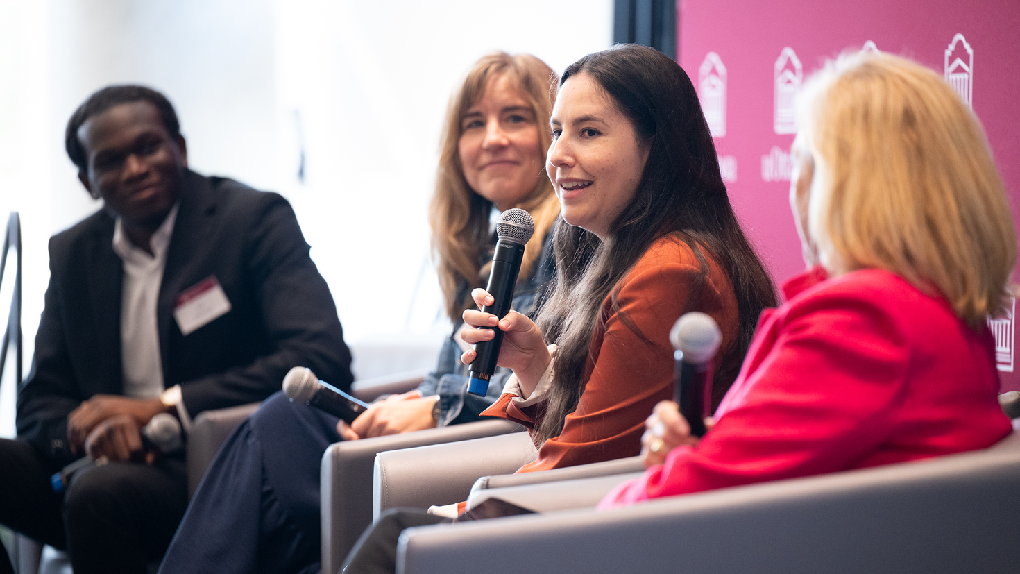 Alida Burke, a Telfer alumna and co-founder and CFO of Growcer shares her experience with students