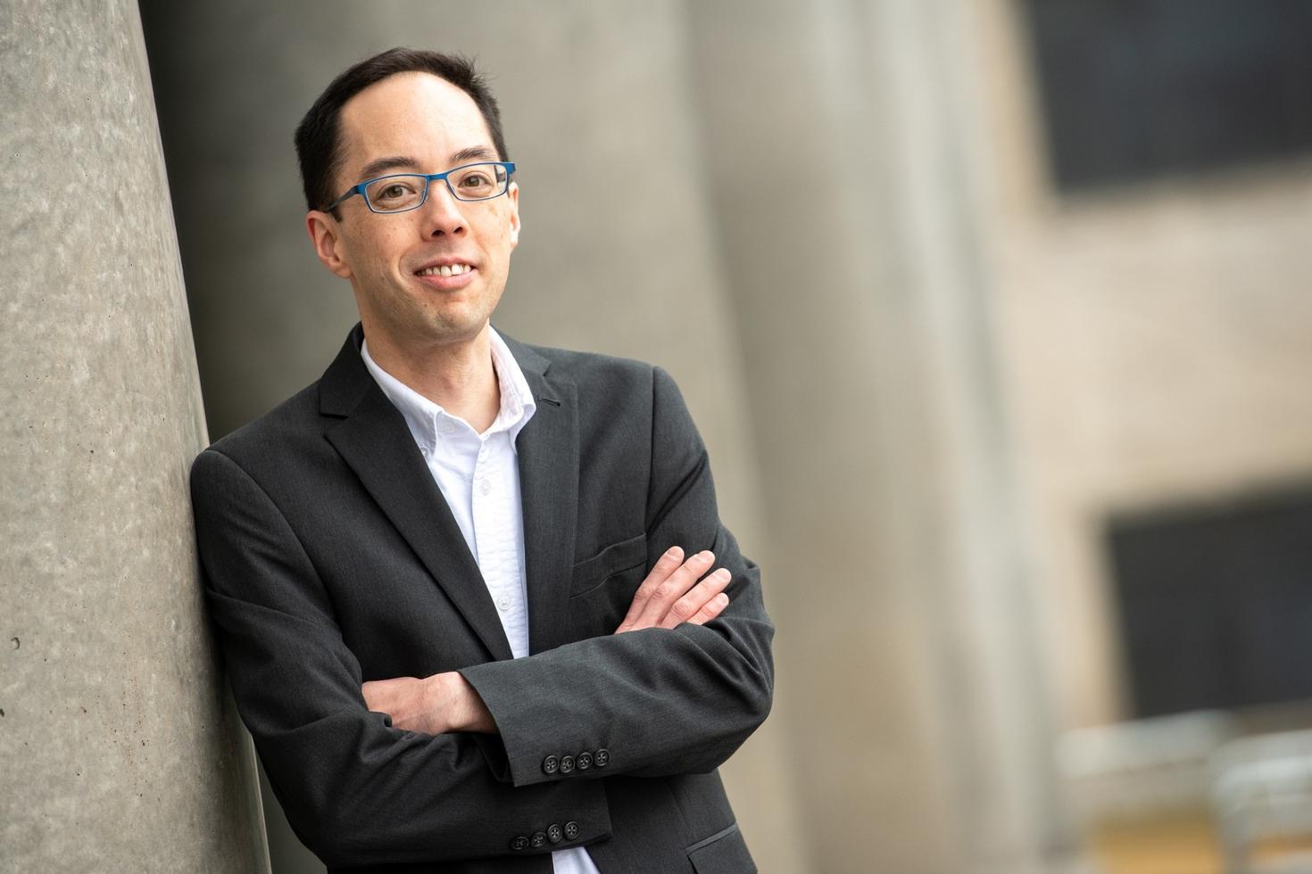professor Thomas Uchida