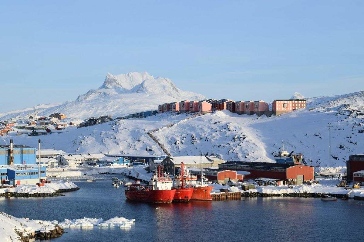 Greenland village on the sea