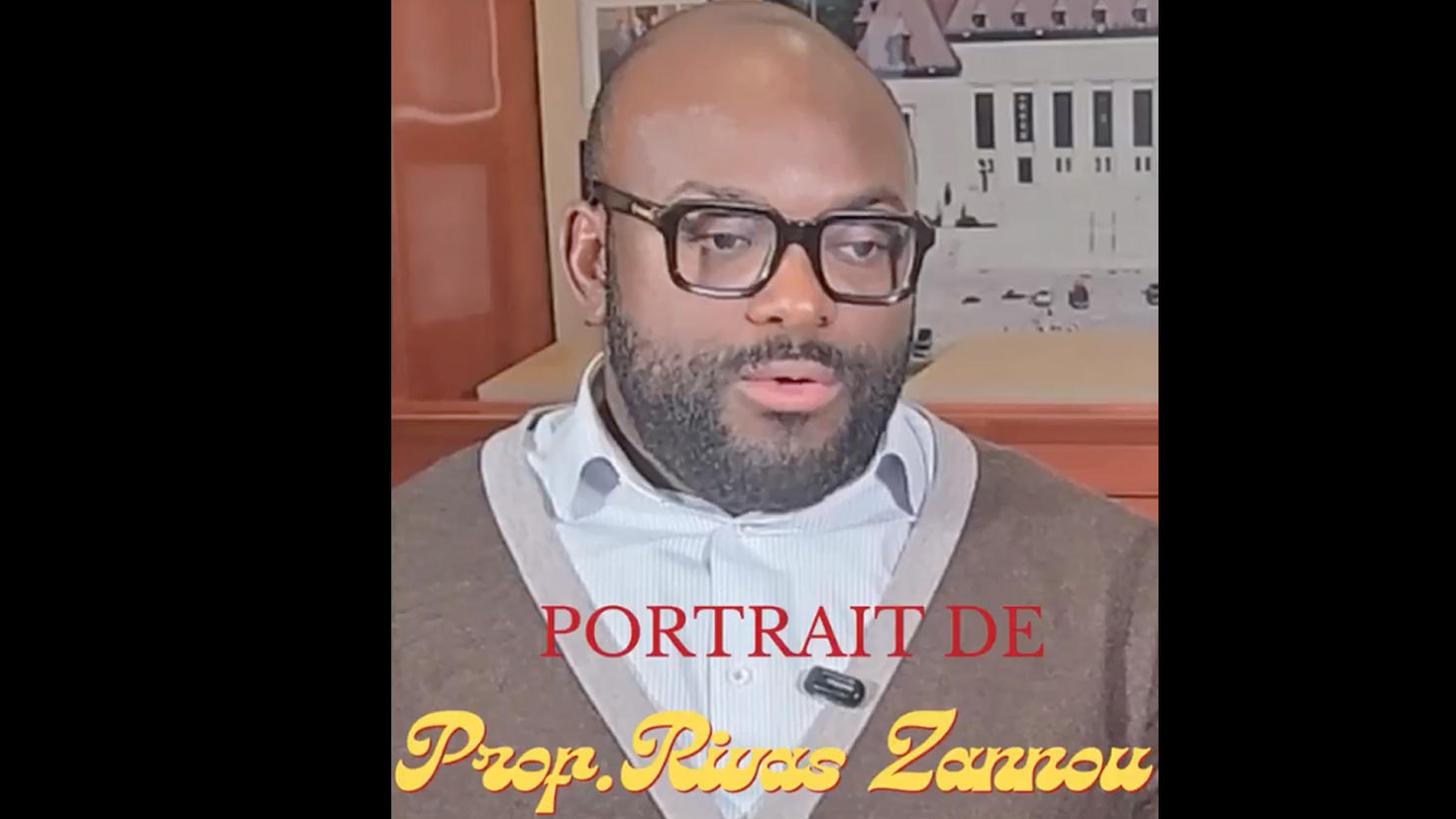 Portrait de professeur Rivas Zannou