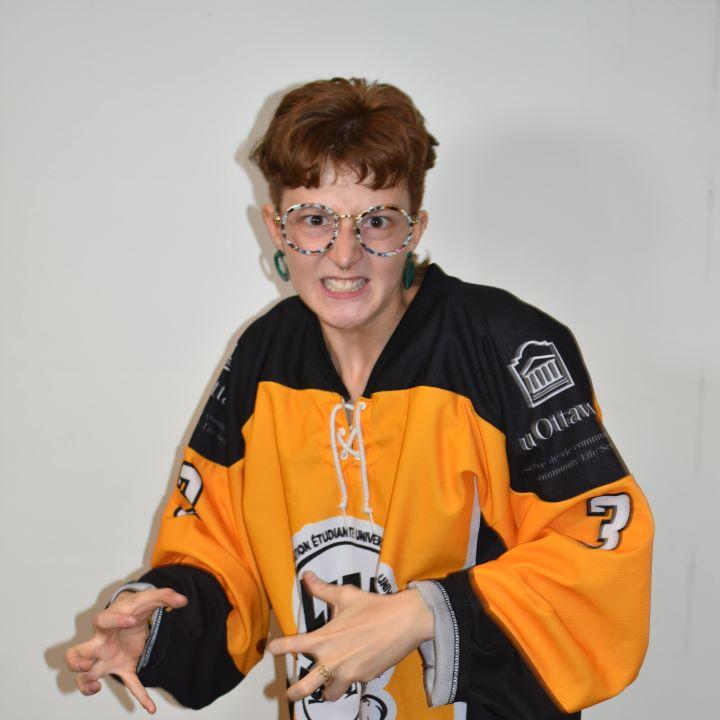 Photo of Camille Landry wearing a LIEU uOttawa jersey