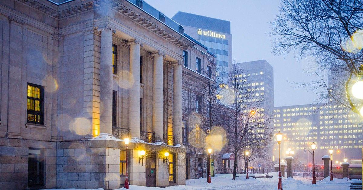 Campus de l'Université d'Ottawa en hiver