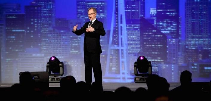 Andy Hargreaves on stage